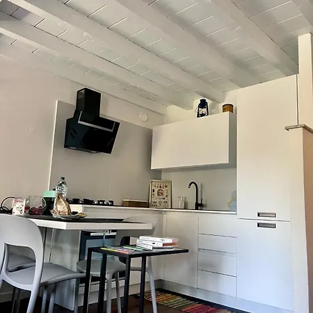 Le Petit Loft Apartament *